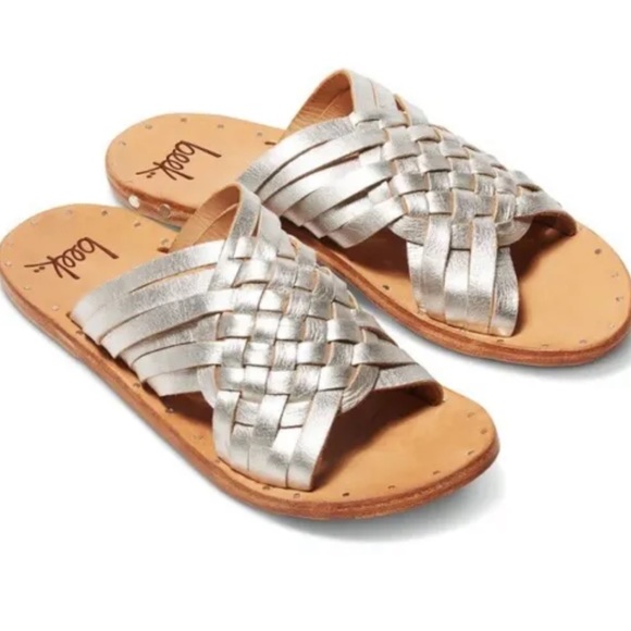 NWT Beek by Two Birds Silver Woven Sandal - Picture 2 of 12